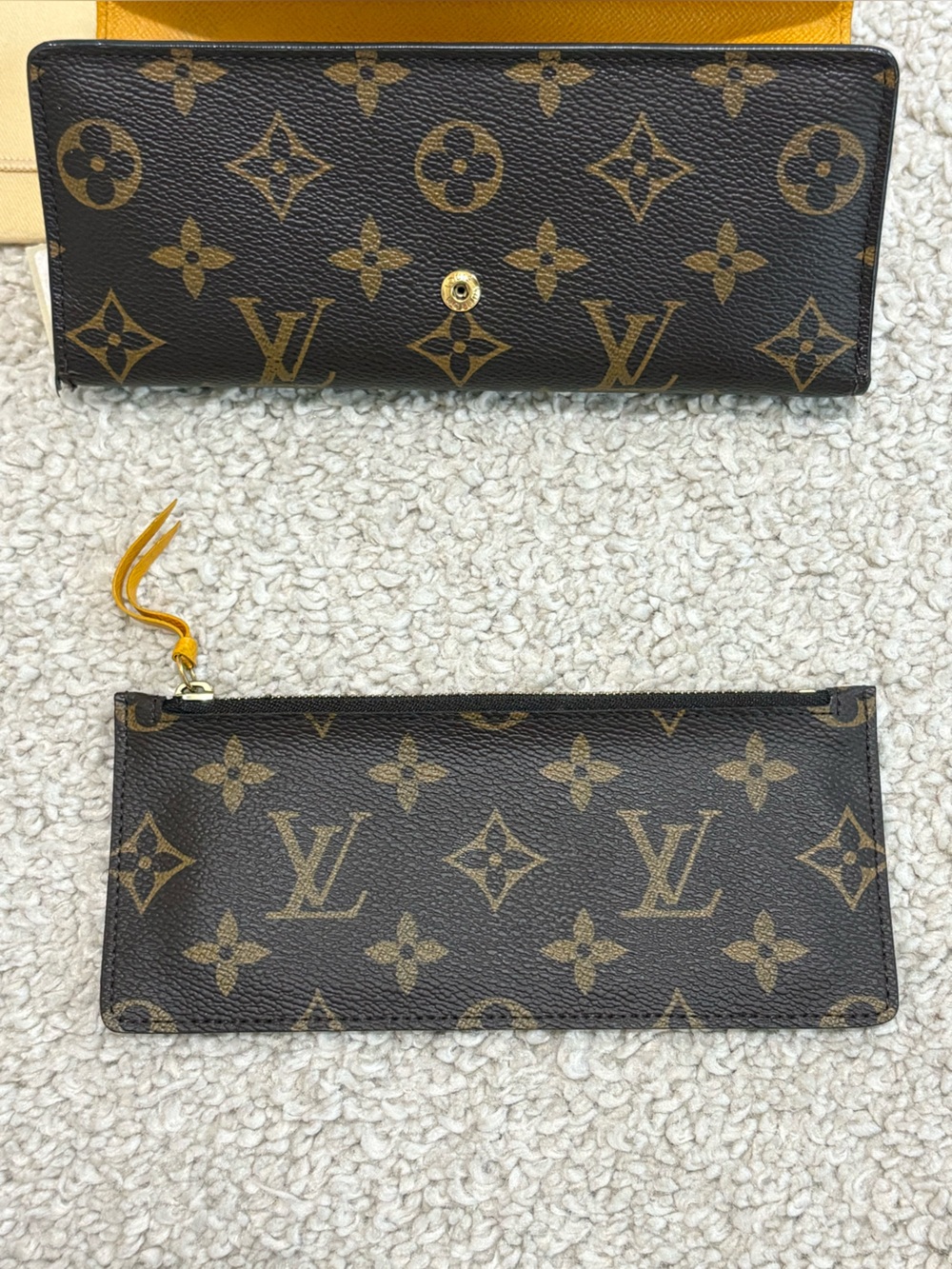 Louis Vuitton Monogram Josephine Wallet in Mimosa - Picture 11 of 13